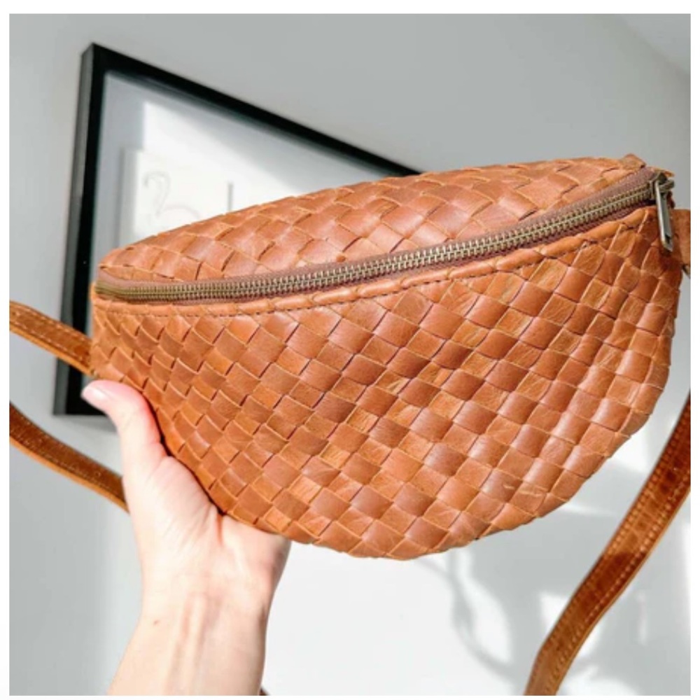 NWT HIDES Nexus Handcrafted Woven Leather Crossbody Belt Bag Fanny Pack Cognac